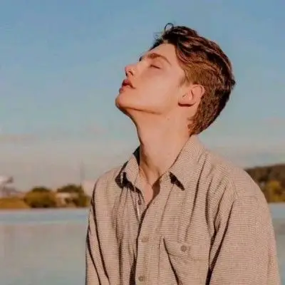 6686体育官网银牌作者Aubrey