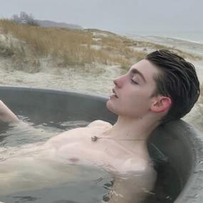 6686体育官网铁牌作者Martin