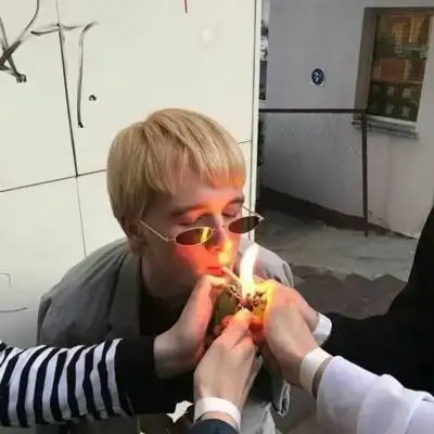 6686体育官网钻石作者Clementine