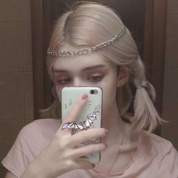 6686体育官网合作伙伴戏精少女